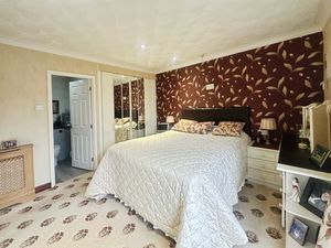 Master Bedroom - click for photo gallery